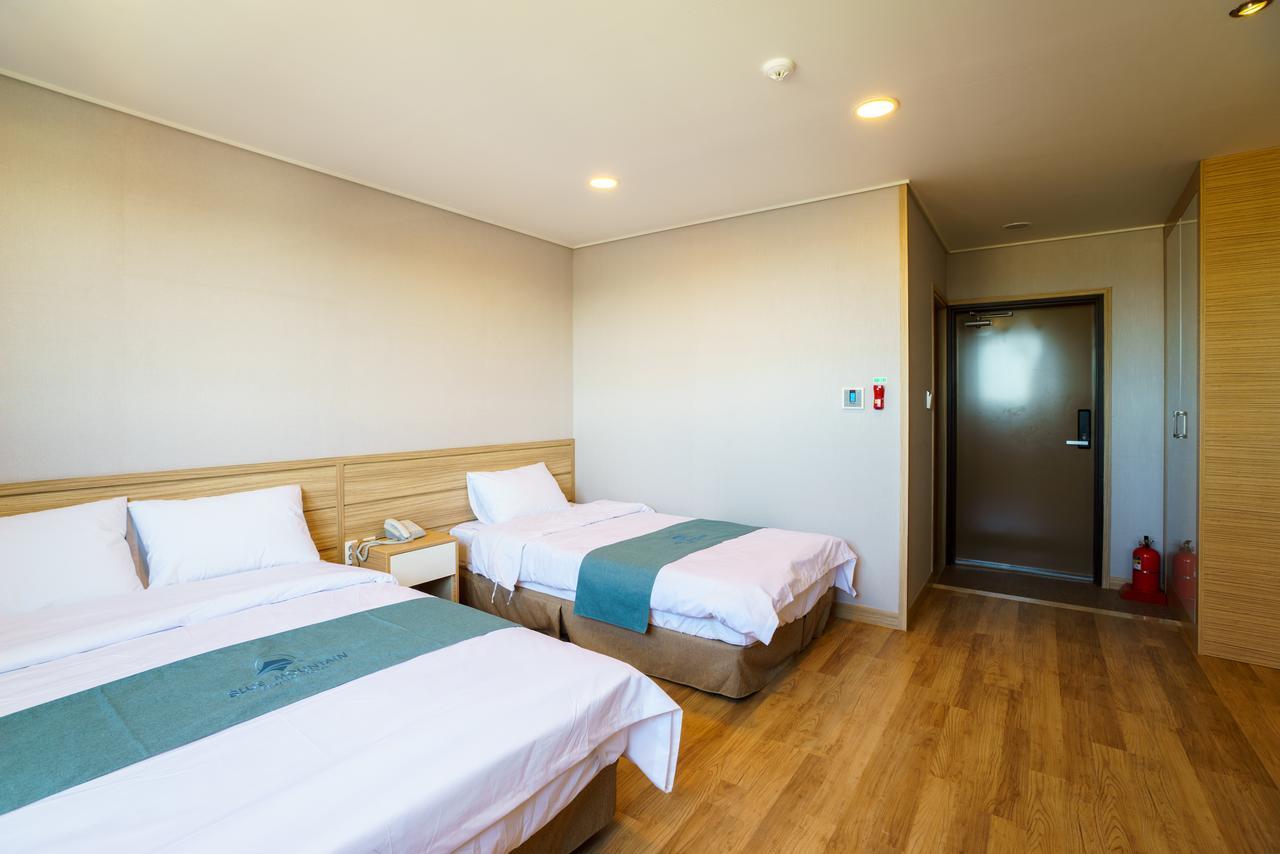 Blue Mountain Hotel Songsan-ni Ngoại thất bức ảnh